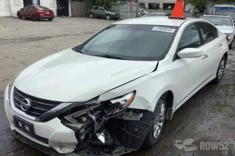 Photo of 2016 Nissan Altima