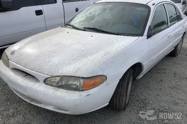 Photo of 2000 Ford Escort