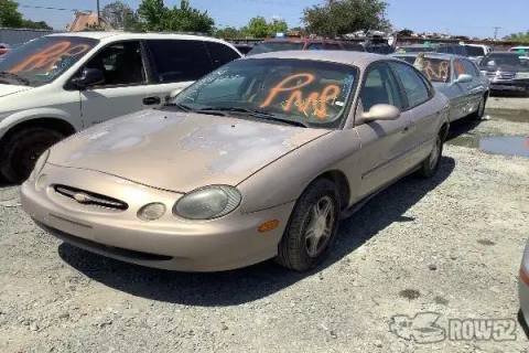 Photo of 1999 Ford Taurus