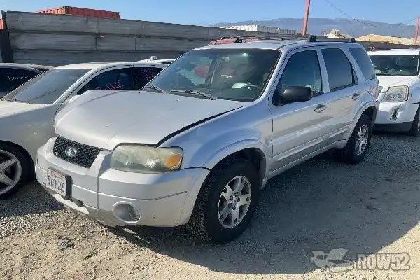 Photo of 2005 Ford Escape