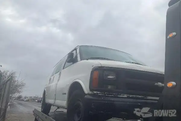 Photo of 2002 Chevrolet Express