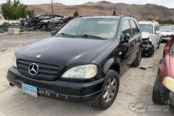 Photo of 2000 Mercedes-Benz M-Class