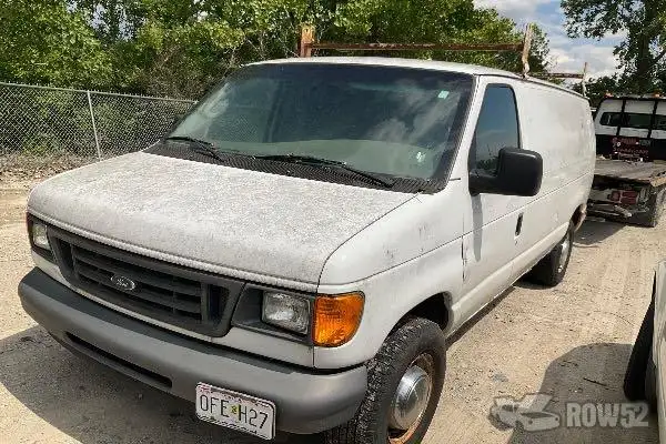 Photo of 2006 Ford Econoline