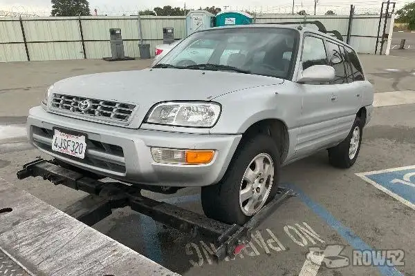 Photo of 2000 Toyota Rav4