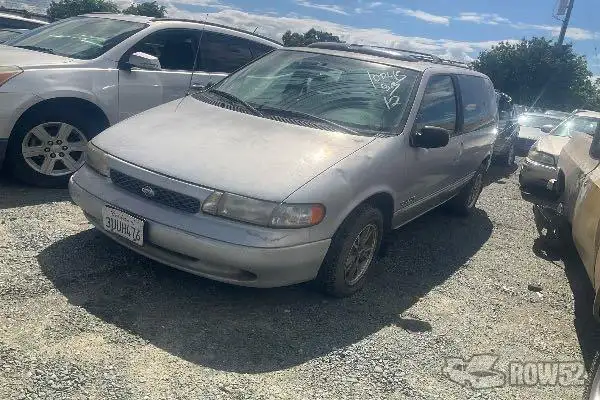 Photo of 1997 Nissan Quest