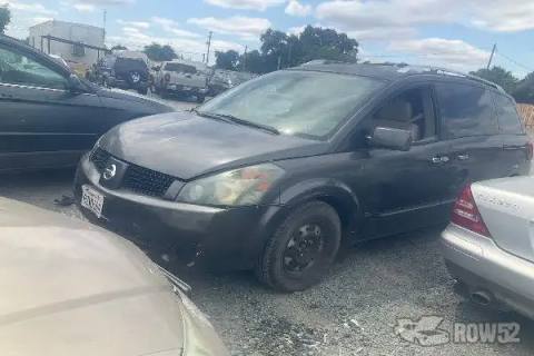 Photo of 2008 Nissan Quest
