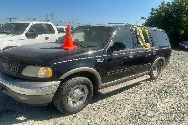 Photo of 2000 Ford Expedition