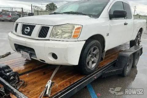 Photo of 2004 Nissan Titan