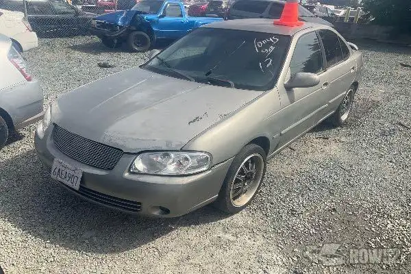 Photo of 2005 Nissan Sentra