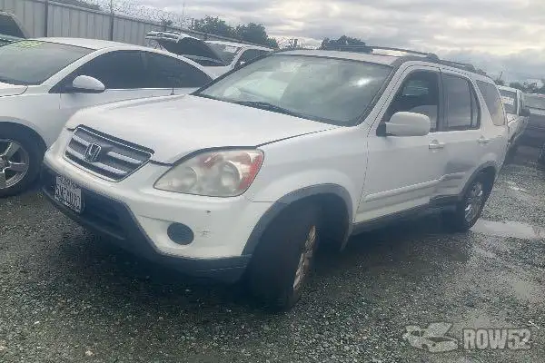 Photo of 2005 Honda CR-V