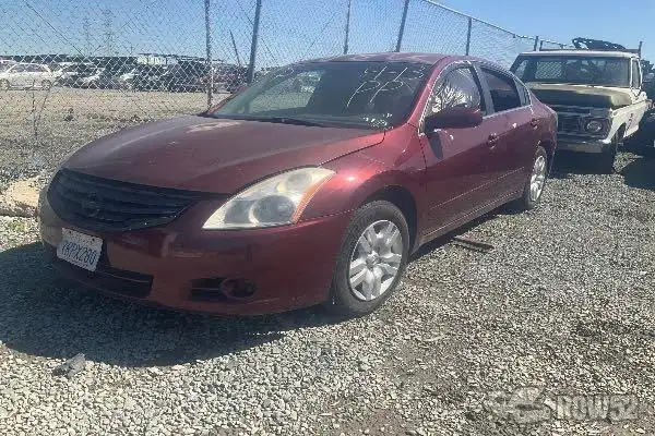 Photo of 2010 Nissan Altima