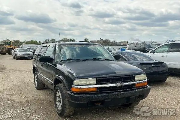 Photo of 2002 Chevrolet Blazer