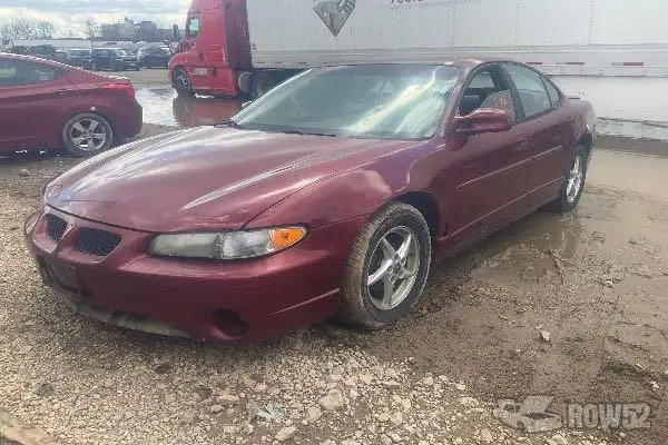 Photo of 2002 Pontiac Grand Prix