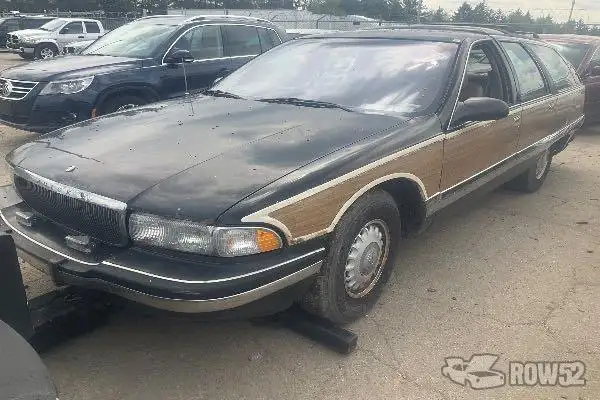 Photo of 1996 Buick Roadmaster Wagon