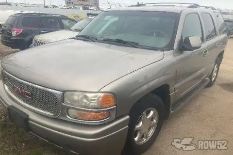 Photo of 2001 GMC Yukon Denali