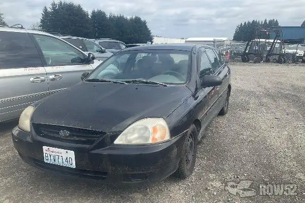 Photo of 2004 Kia Rio Cinco