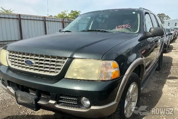 Photo of 2004 Ford Explorer