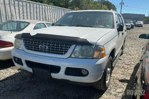 Photo of 2005 Ford Explorer