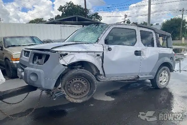 Photo of 2005 Honda Element
