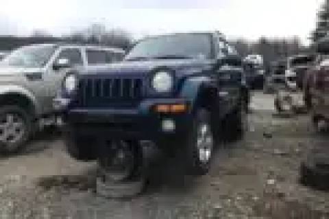 Photo of 2003 Jeep Liberty