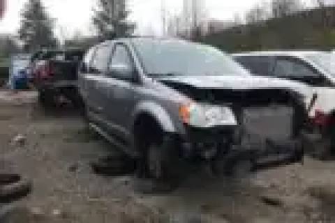 Photo of 2016 Chrysler Town & Country