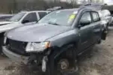 Photo of 2013 Jeep Compass
