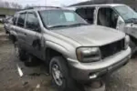 Photo of 2002 Chevrolet Trailblazer