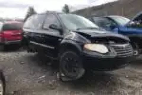 Photo of 2006 Chrysler Town & Country
