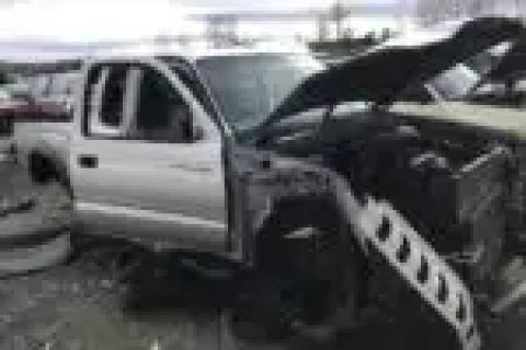 Photo of 2004 Toyota Tacoma