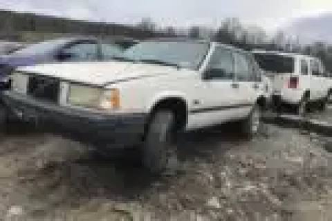 Photo of 1995 Volvo 940 Series