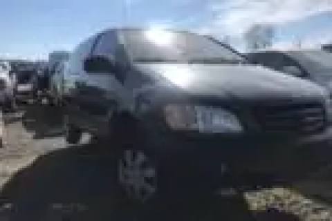 Photo of 2001 Toyota Sienna