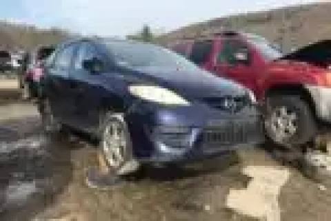 Photo of 2010 Mazda Mazda5