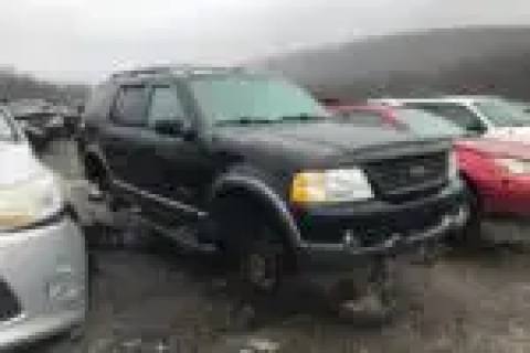 Photo of 2005 Ford Explorer