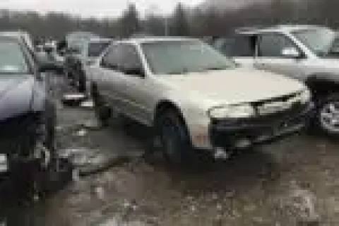 Photo of 1997 Nissan Altima