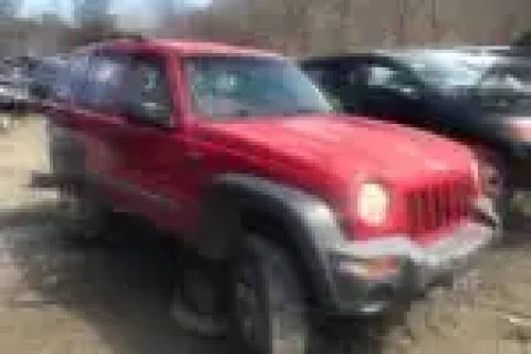 Photo of 2002 Jeep Liberty