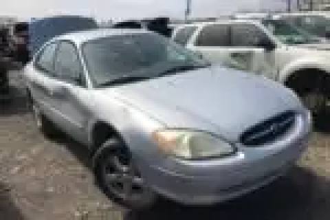 Photo of 2003 Ford Taurus