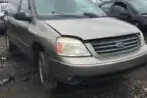 Photo of 2005 Ford Freestar