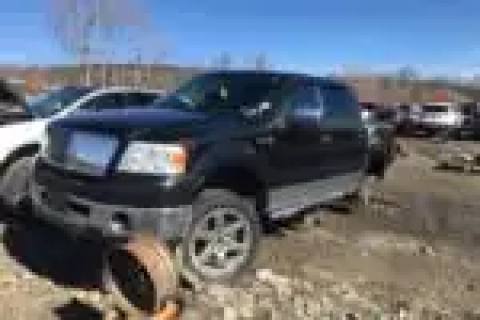 Photo of 2006 Lincoln Mark Lt