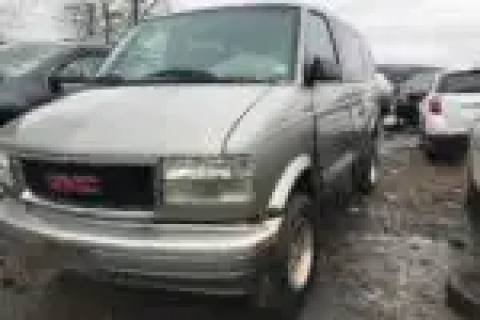 Photo of 2002 Gmc Safari