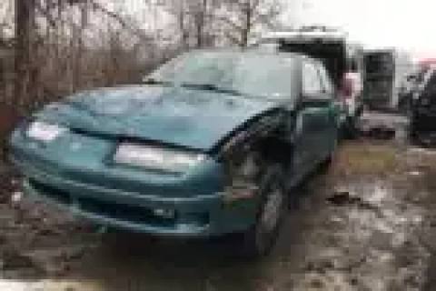 Photo of 1995 Saturn S Series