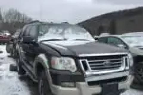 Photo of 2008 Ford Explorer