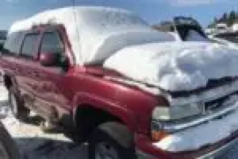 Photo of 2004 Chevrolet Suburban