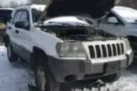 Photo of 2004 Jeep Grand Cherokee
