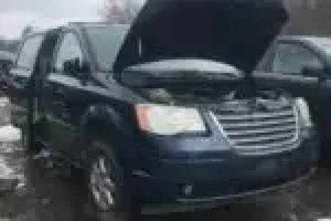 Photo of 2009 Chrysler Town & Country