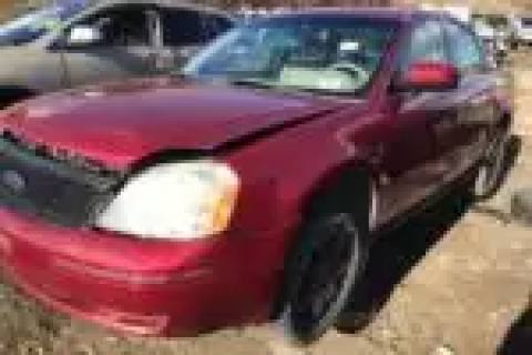 Photo of 2005 Ford Five Hundred