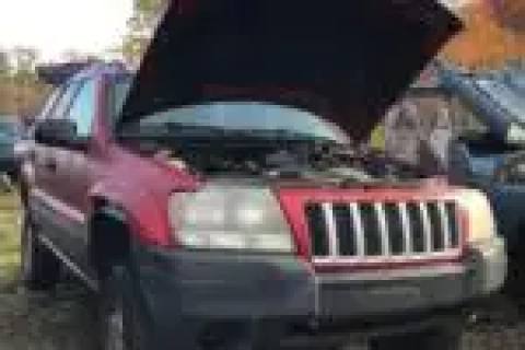 Photo of 2004 Jeep Grand Cherokee