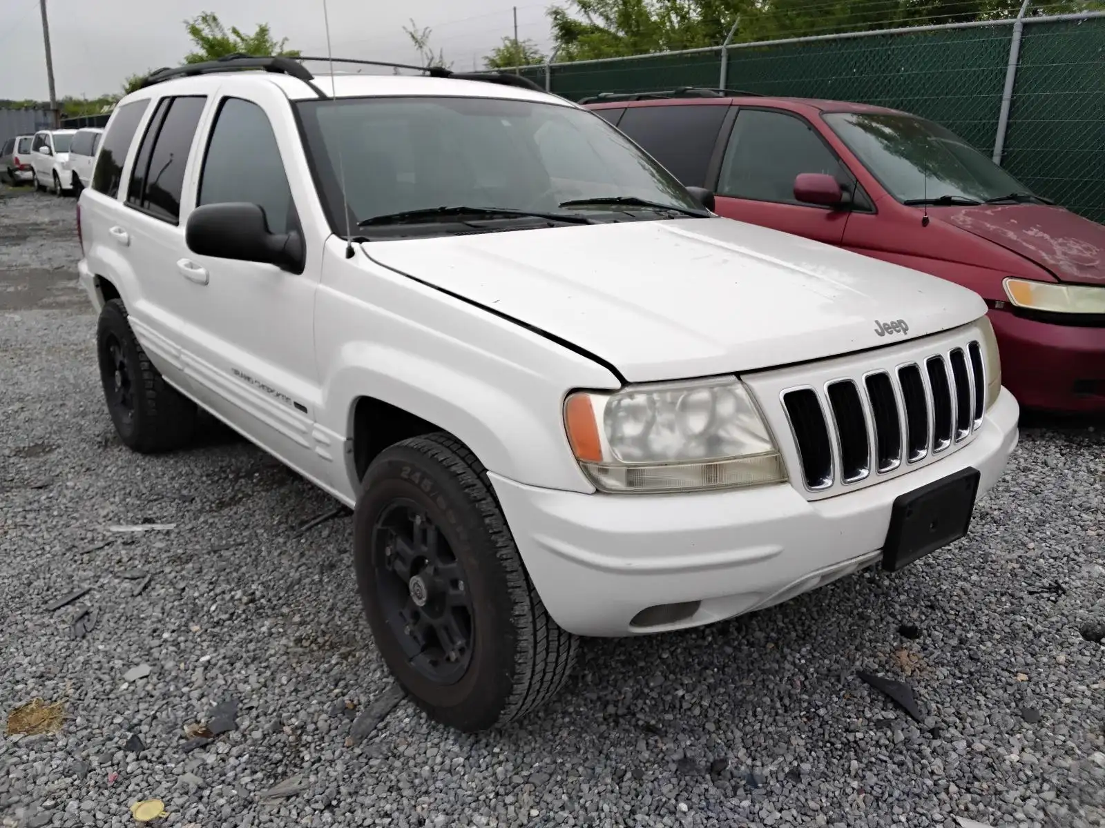 Photo of 2003 Jeep Grand Cherokee