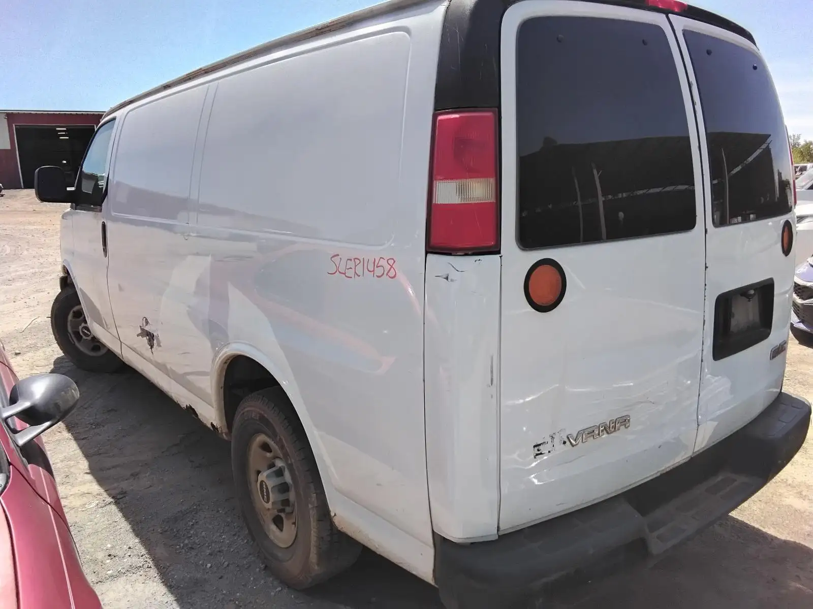 Photo of 2007 Gmc Savana 2500 Van