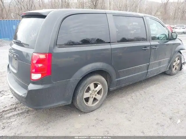 Photo of 2011 Dodge Caravan