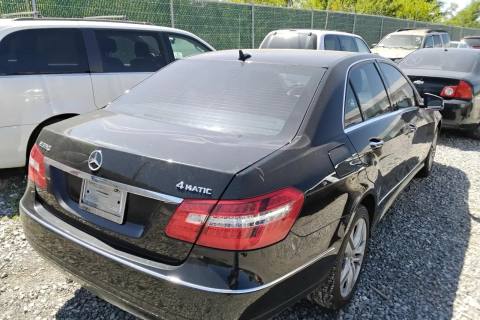 Photo of 2010 Mercedes-Benz Mercedes E-Class
